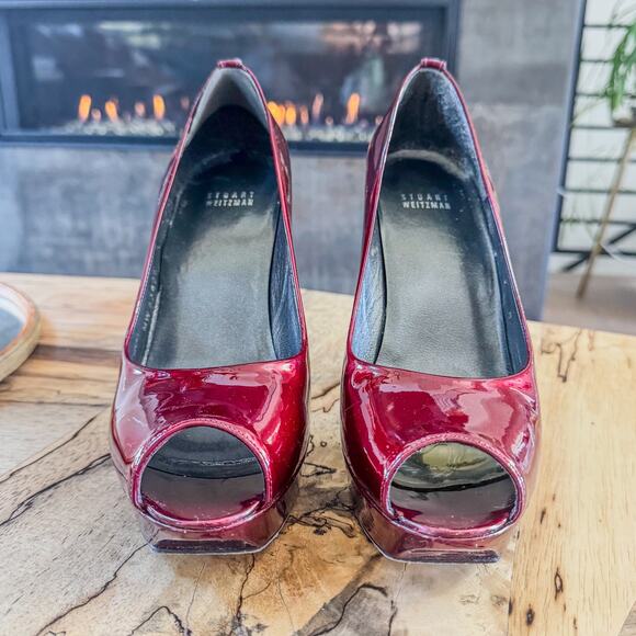 Stuart Weitzman Stage Fire Quasar Patent Leather Peep-Toe Platform Pump, M9.0 - Picture 3 of 8